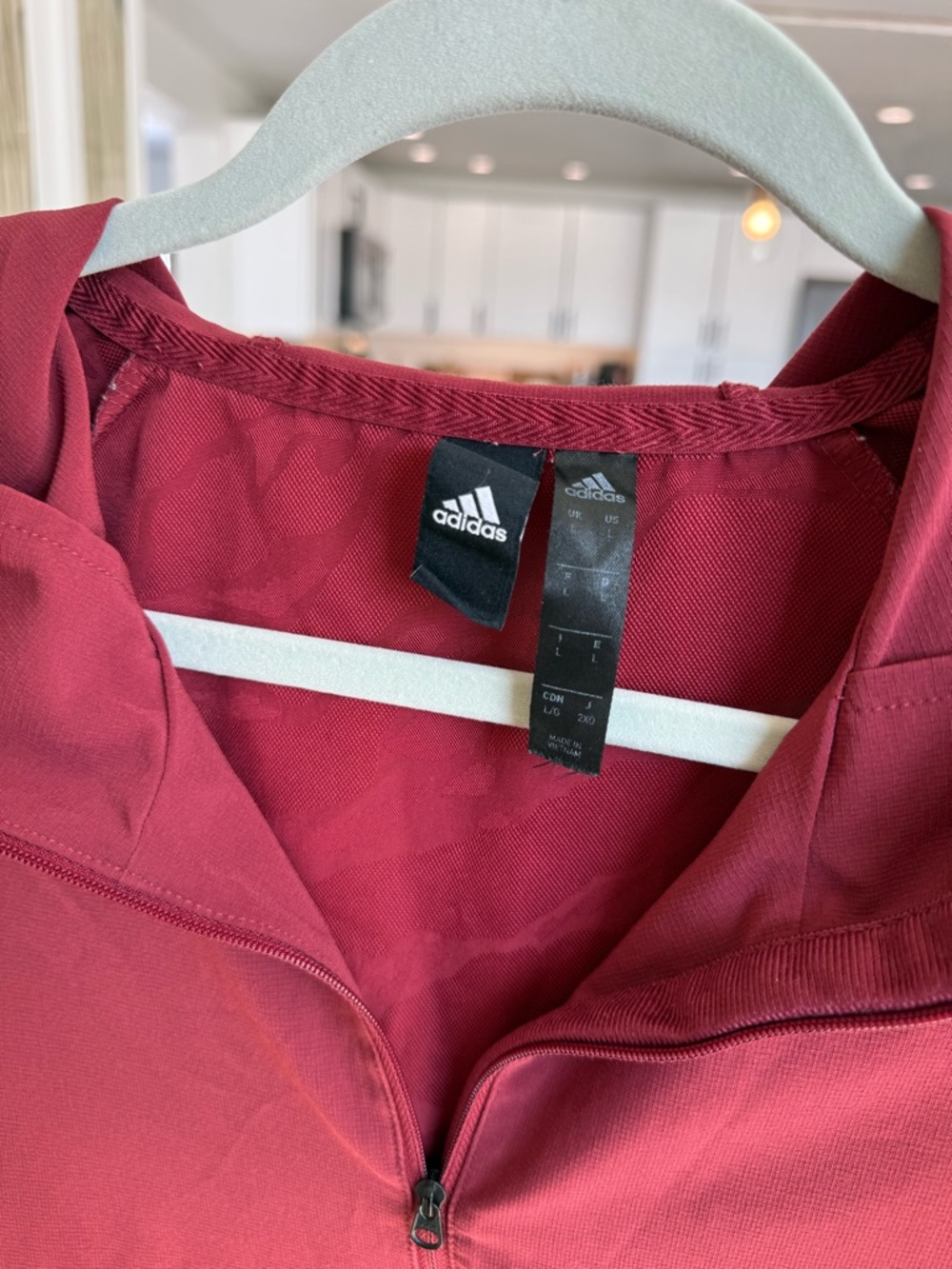 Men’s Adidas Maroon & Burgundy Hooded Pullover Windbreaker - Picture 7 of 7